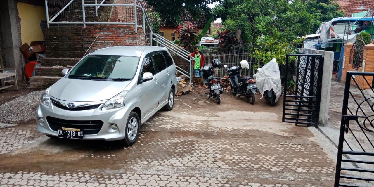 Cheap Inn Banyuwangi Banyuwangi  Esterno foto