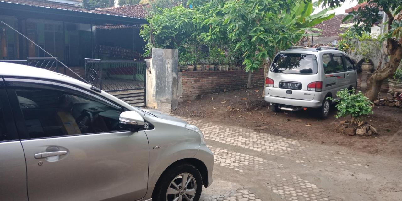 Cheap Inn Banyuwangi Banyuwangi  Esterno foto